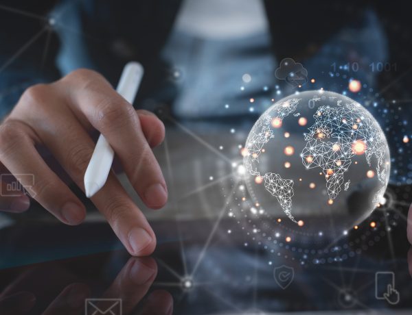 AdobeStock_481952528-600x600